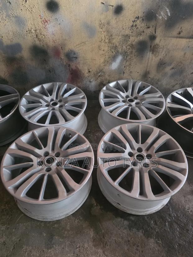 Rangerover Rims Size 20 - main view