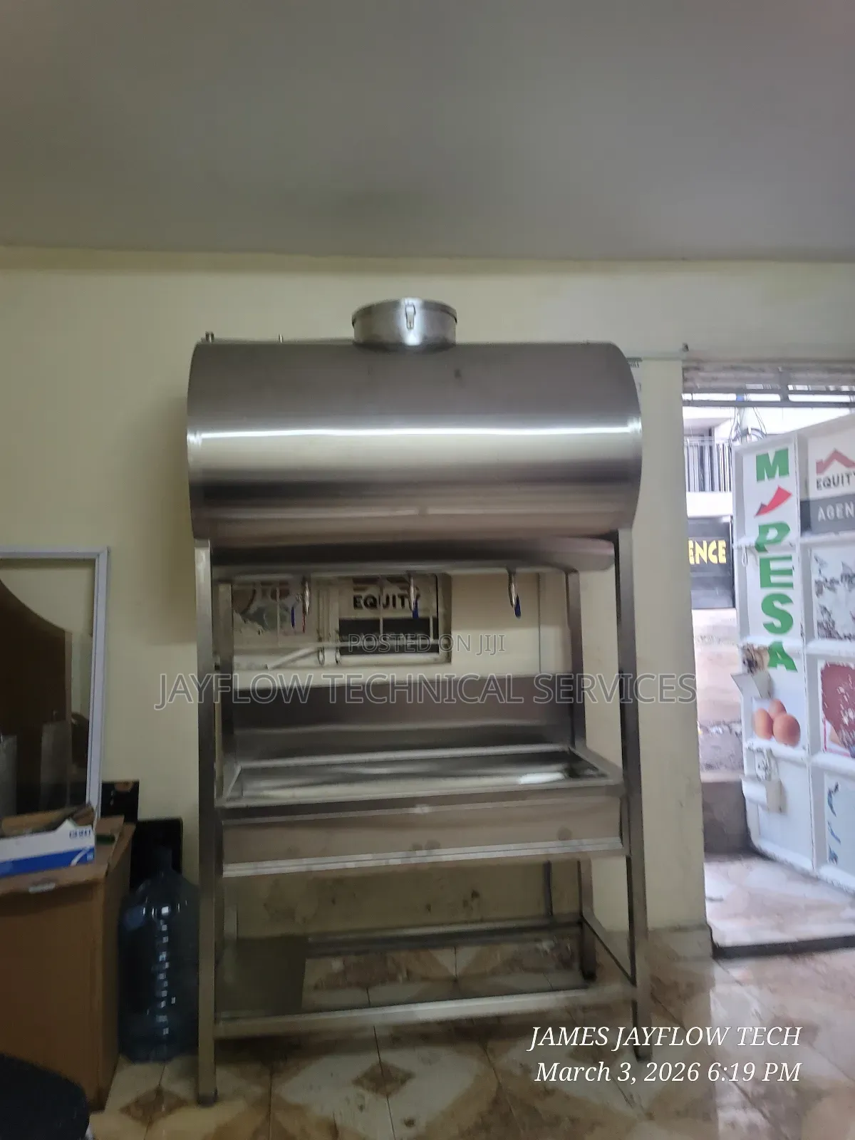 Stainless Steel Raised Holding Tank 300 LTRS