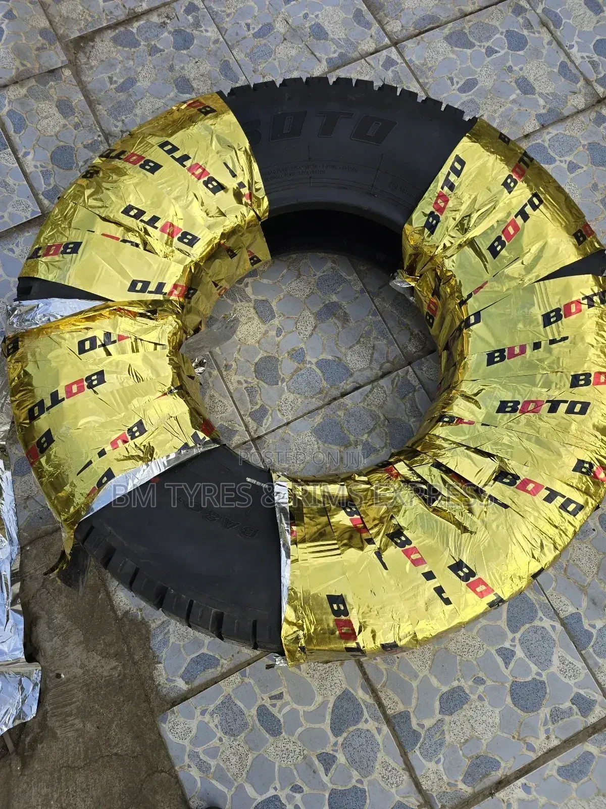 285 /75 R16 Boto Tyres (All Terrein).