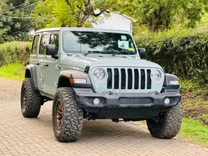 Jeep Wrangler Sahara 4 Door 4x4 2024 Green