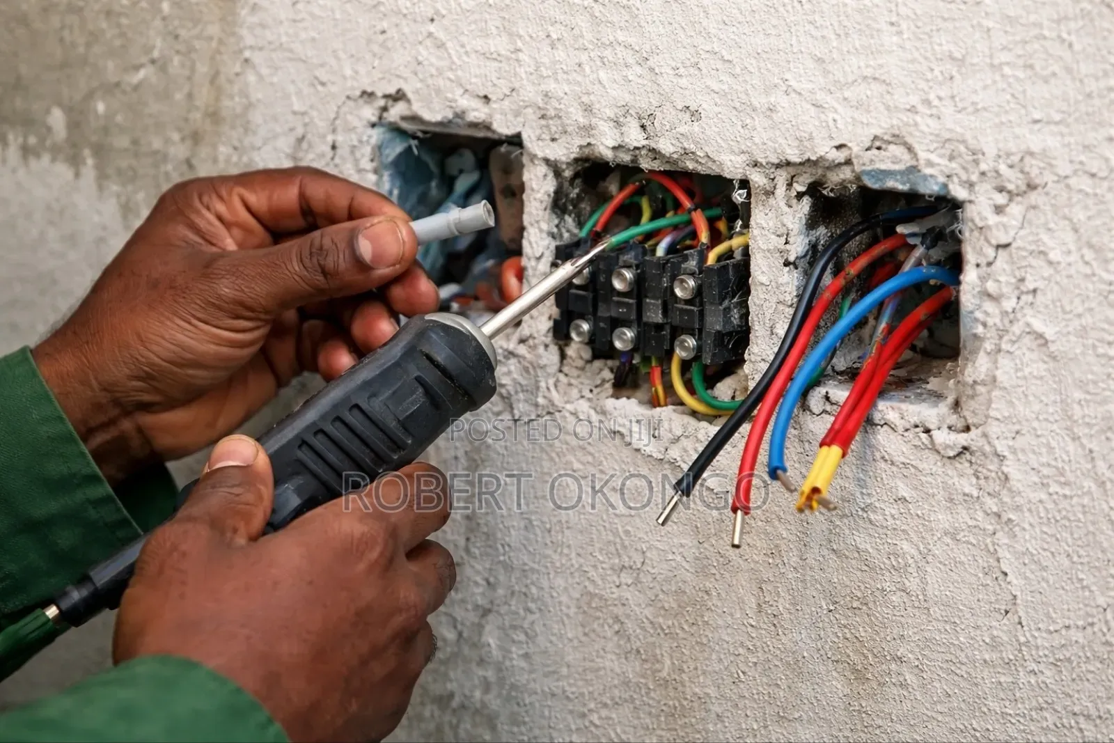 Electrician (Fundi Wa Stima)