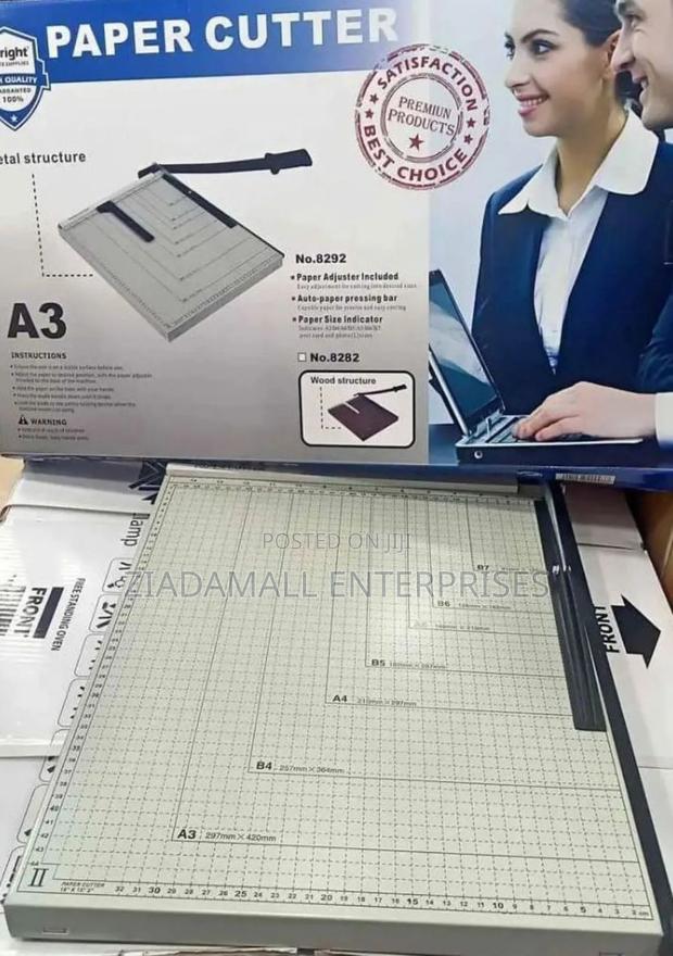 Heavy-Duty A3 Paper Cutter for Professional Cutting - main view