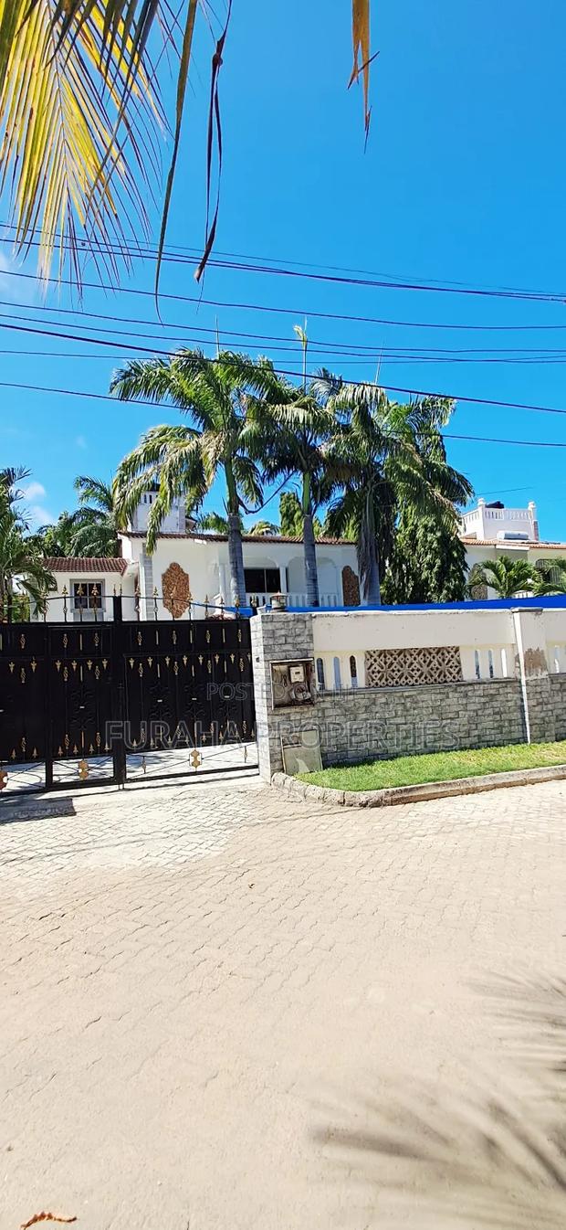 4bdrm Mansion in Nyali for sale