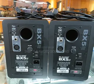 New Bx5 Professional Powered Studio Speakers Set of Two.