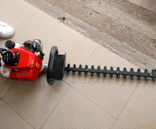 Fence Trimmer Quality Petro Powered