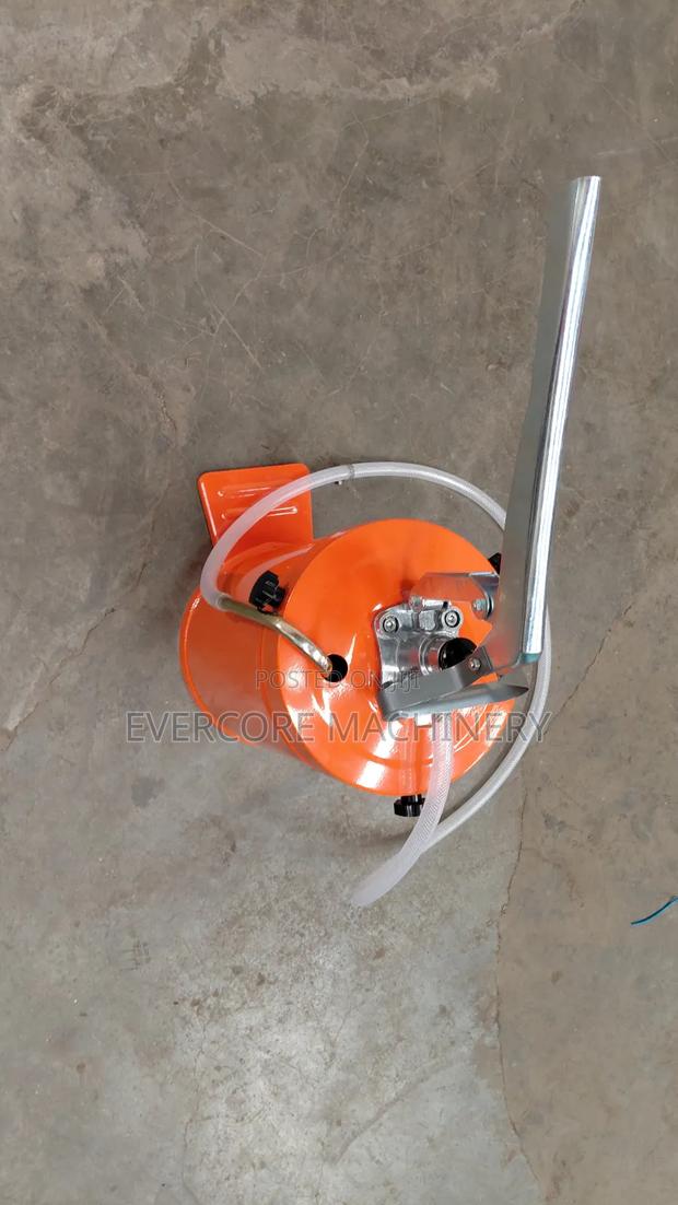 High Quality Manual Oil Pump for Gearbox - thumbnail 2