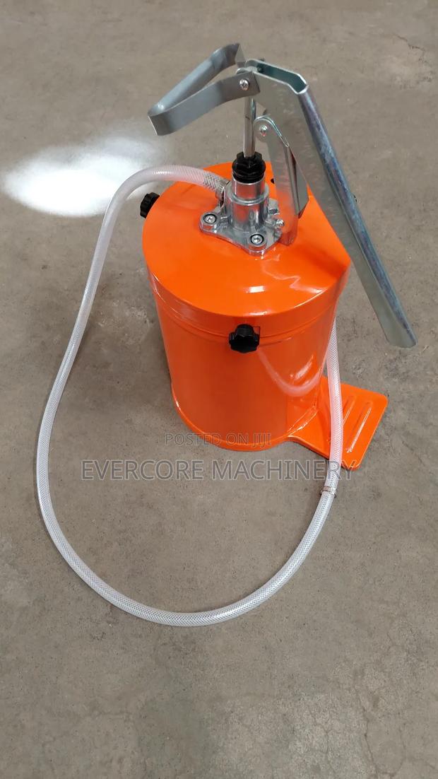 Quality Manual Cc Pumps Offer. - thumbnail 4