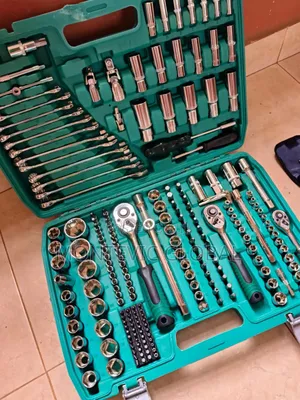 216 Mechanical Tool Box/Chrome Vanadium Mechanical Tool Set