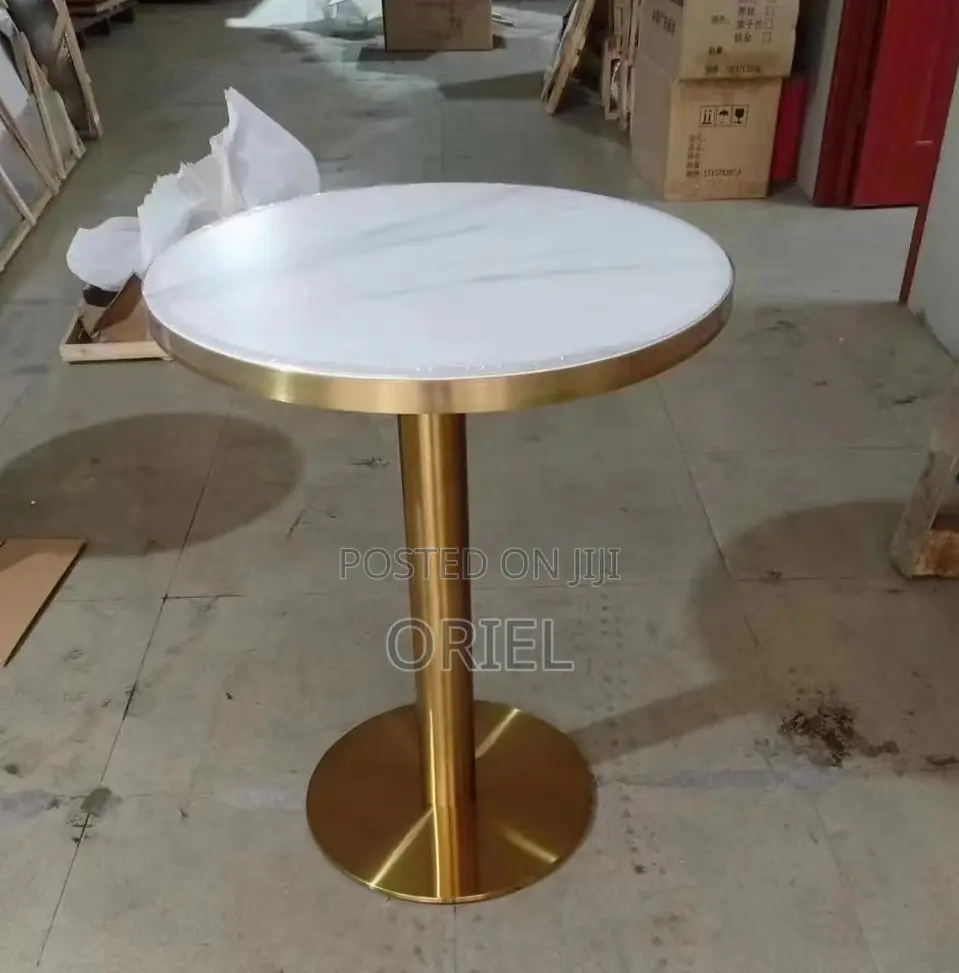 Dining Tables; Chic Circular Dining Table for Home