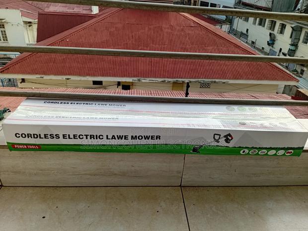 Wireless Cordless Bush Cutter / Electric Lawn Mower - thumbnail 3