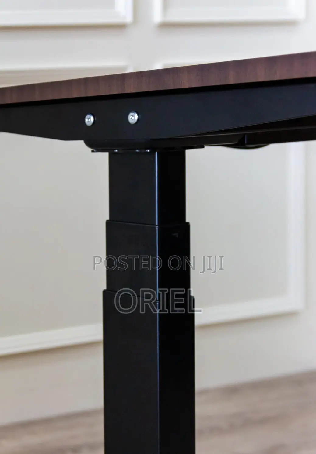 Standing Desks; Smooth Glide Standing Office Table