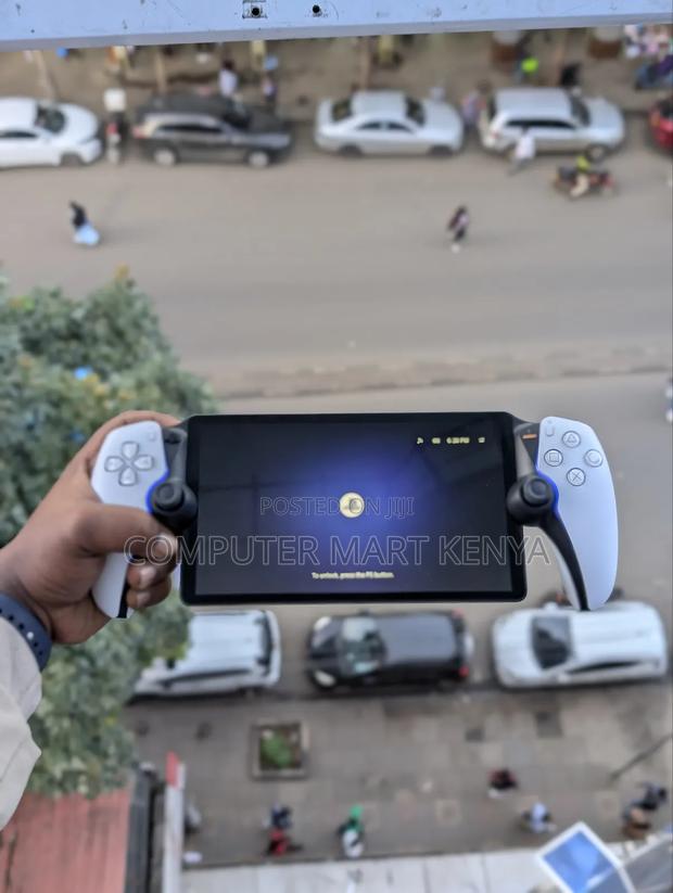 New Playstation Portable Remote Player 5 - thumbnail 3