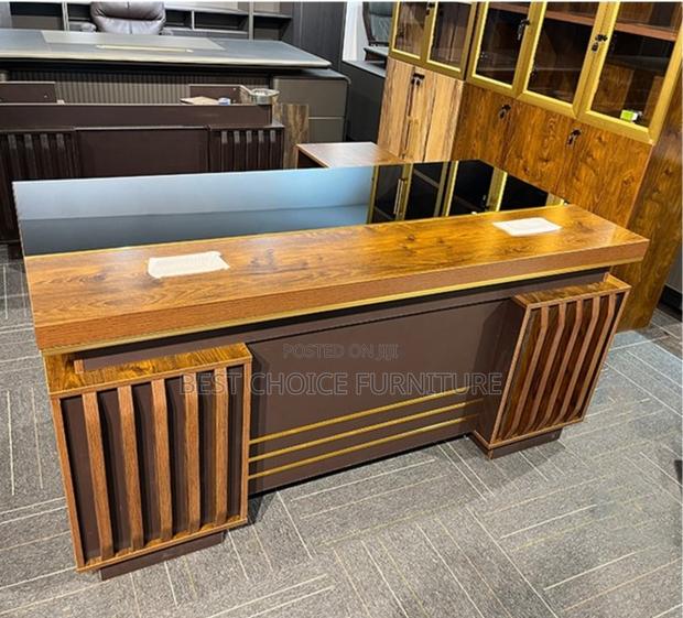 Office Desk : Advanced 1.4 Meters Executive Office Desk - thumbnail 7