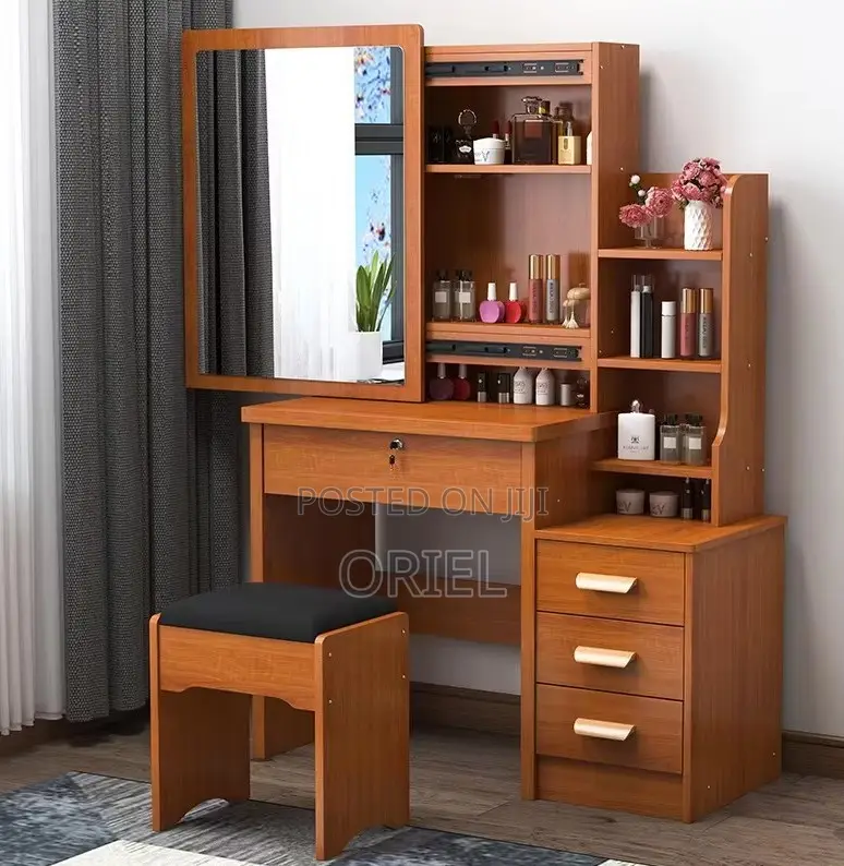 Dressing Table; Chic Bedroom Cosmetic Organizer Table