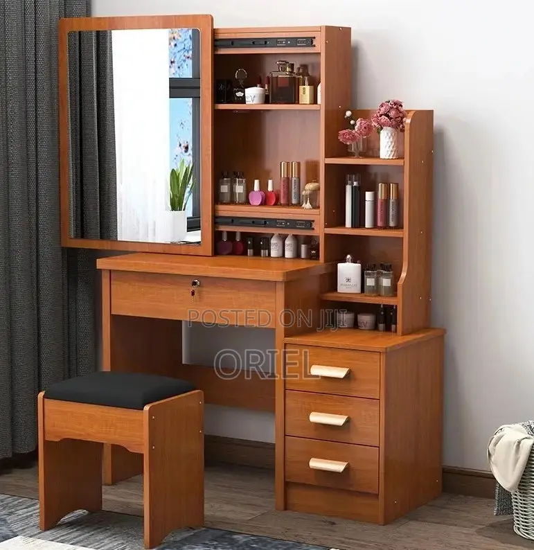 Dressing Table; Chic Bedroom Cosmetic Organizer Table