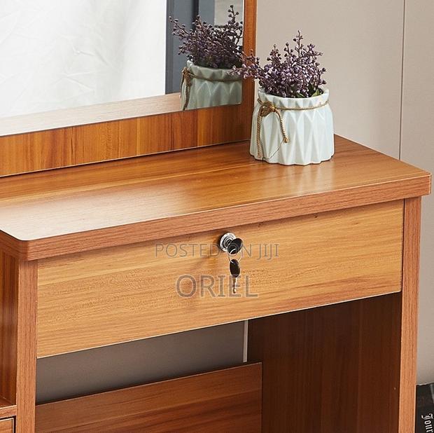 Dressing Table; Chic Bedroom Cosmetic Organizer Table - thumbnail 16