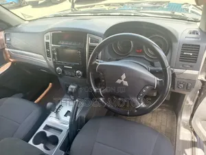 Mitsubishi Pajero 2019 Black