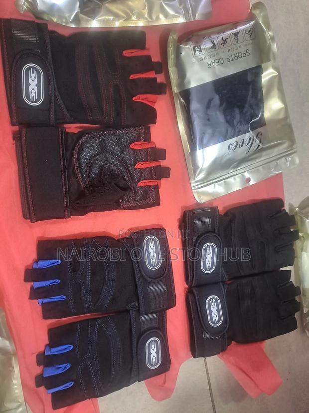Half Finger Gym Gloves
