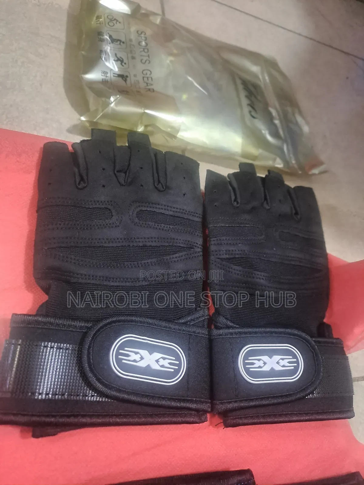 Half Finger Gym Gloves