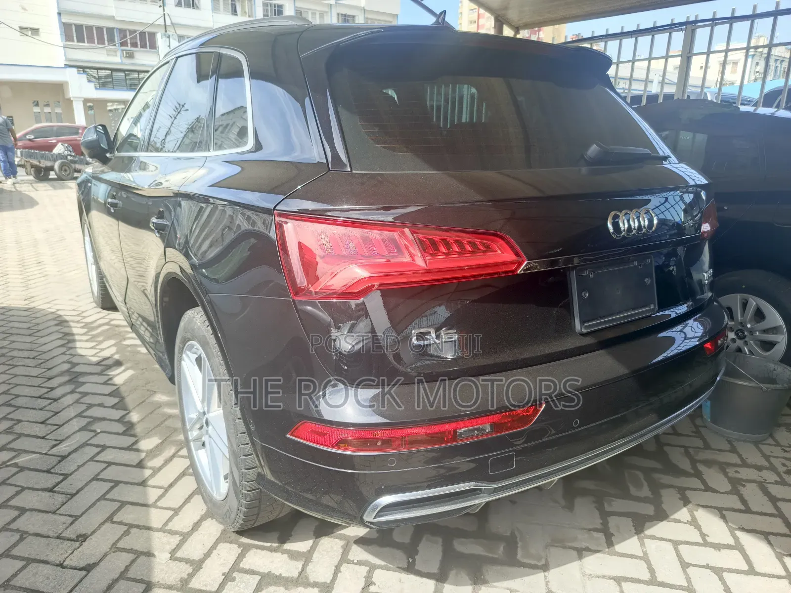 Audi Q5 2.0T Premium AWD quattro 2019 Black
