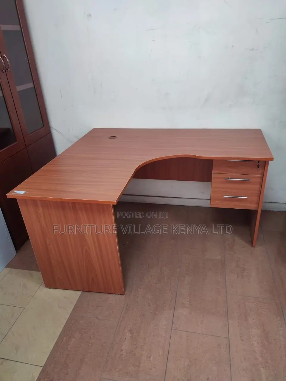 Office Desk; 1200mm Curved Office Desk