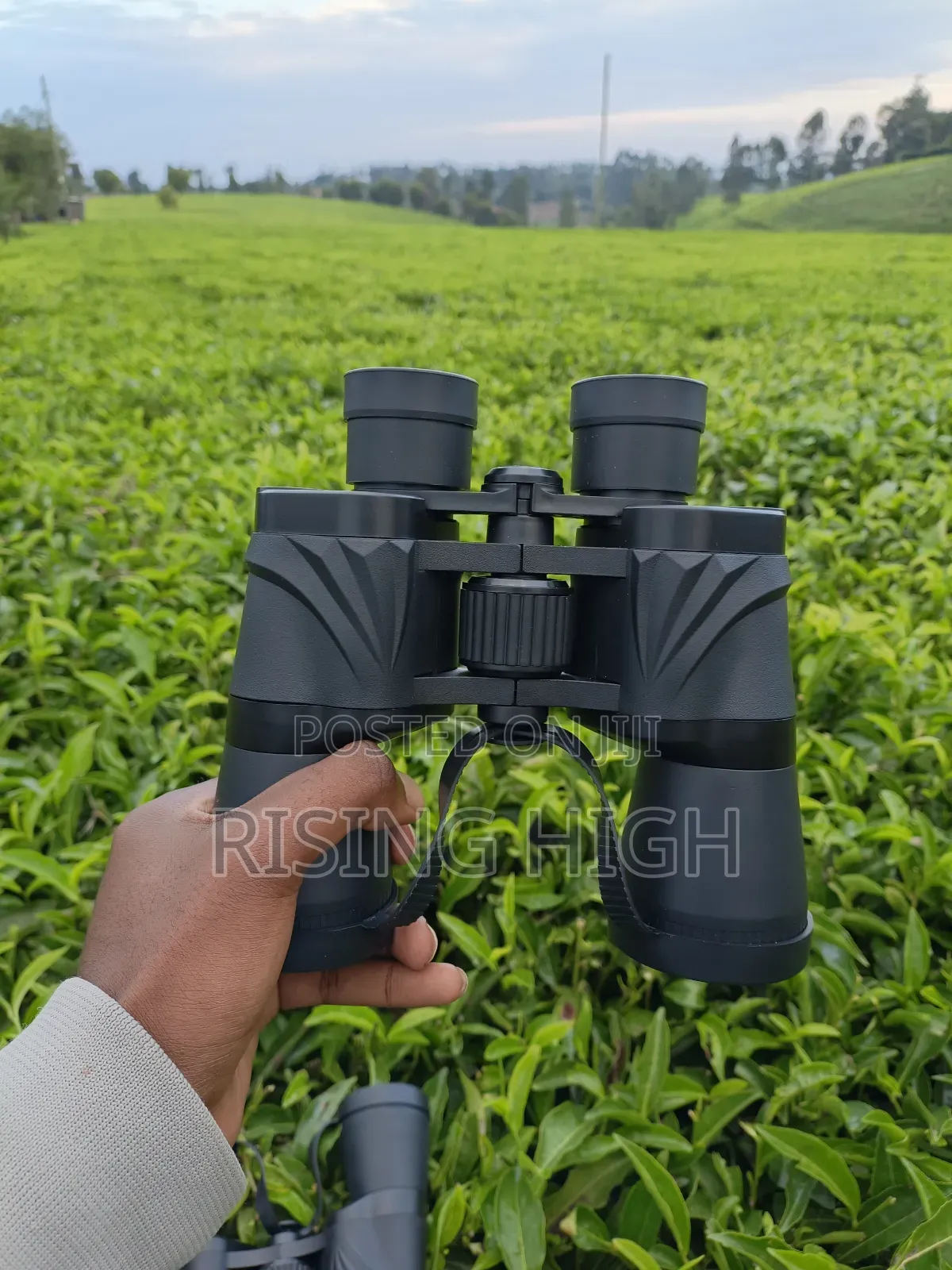 Long Range Clear View 50x50 Resolution Binoculars With Night Vision.
