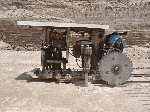 Stone Cutting Machine - main view