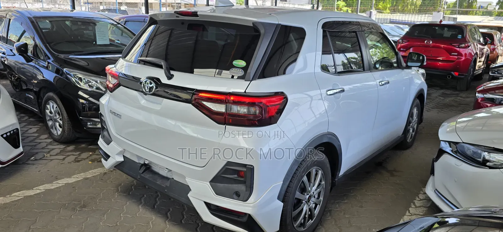 Toyota Raize 2020 White