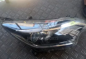 Nissan Note New Model Headlight