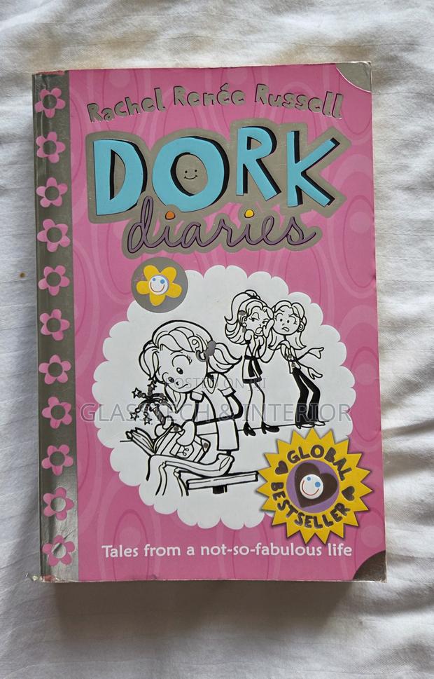 Dork Diaries: Tales From a Not-So-Fabulous Life — KSH 800