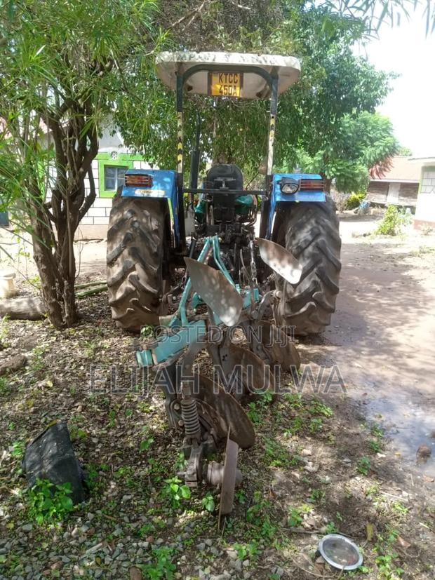 Holland Tractor
