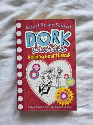 Dork Diaries: Holiday Heartbreak - thumbnail 2