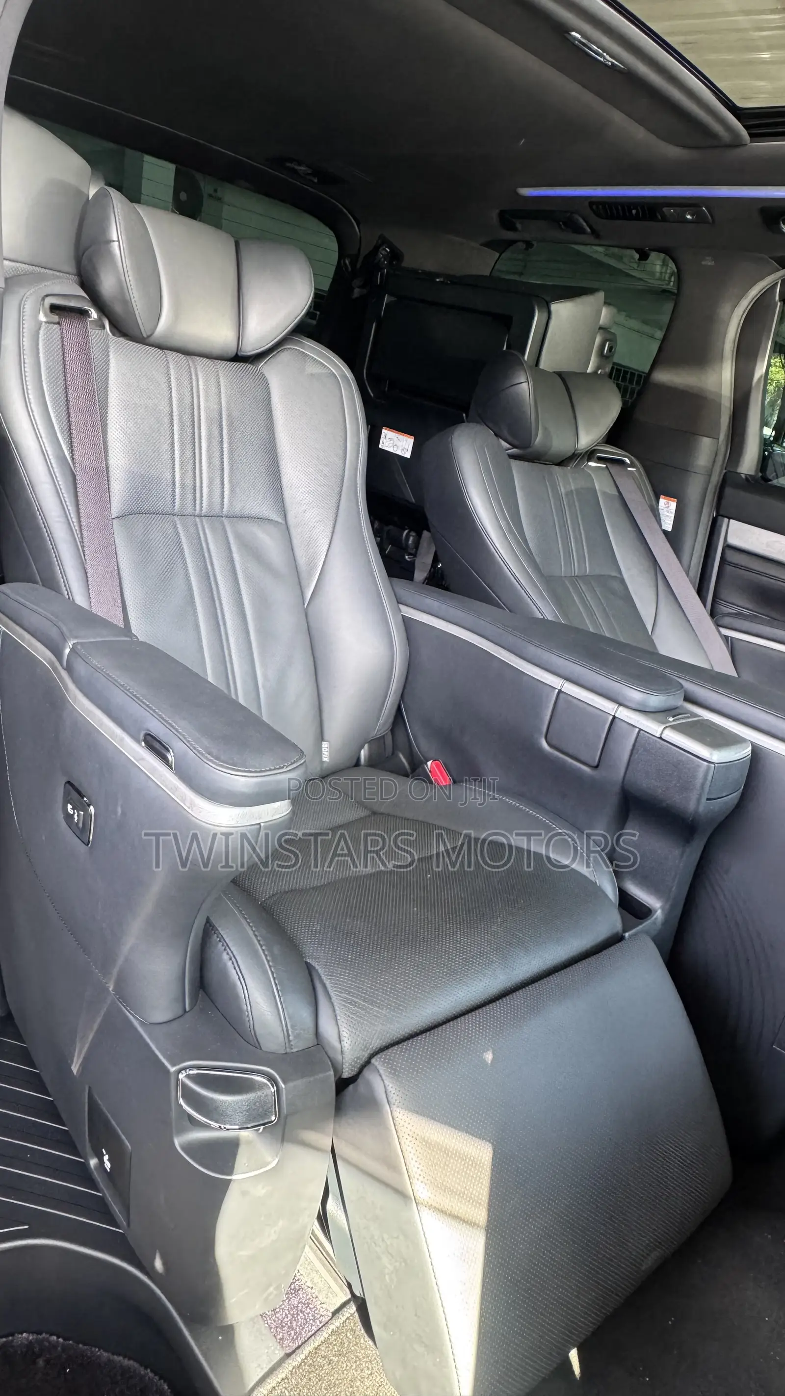 Toyota Alphard 2.5 Petrol FWD 2021 Black