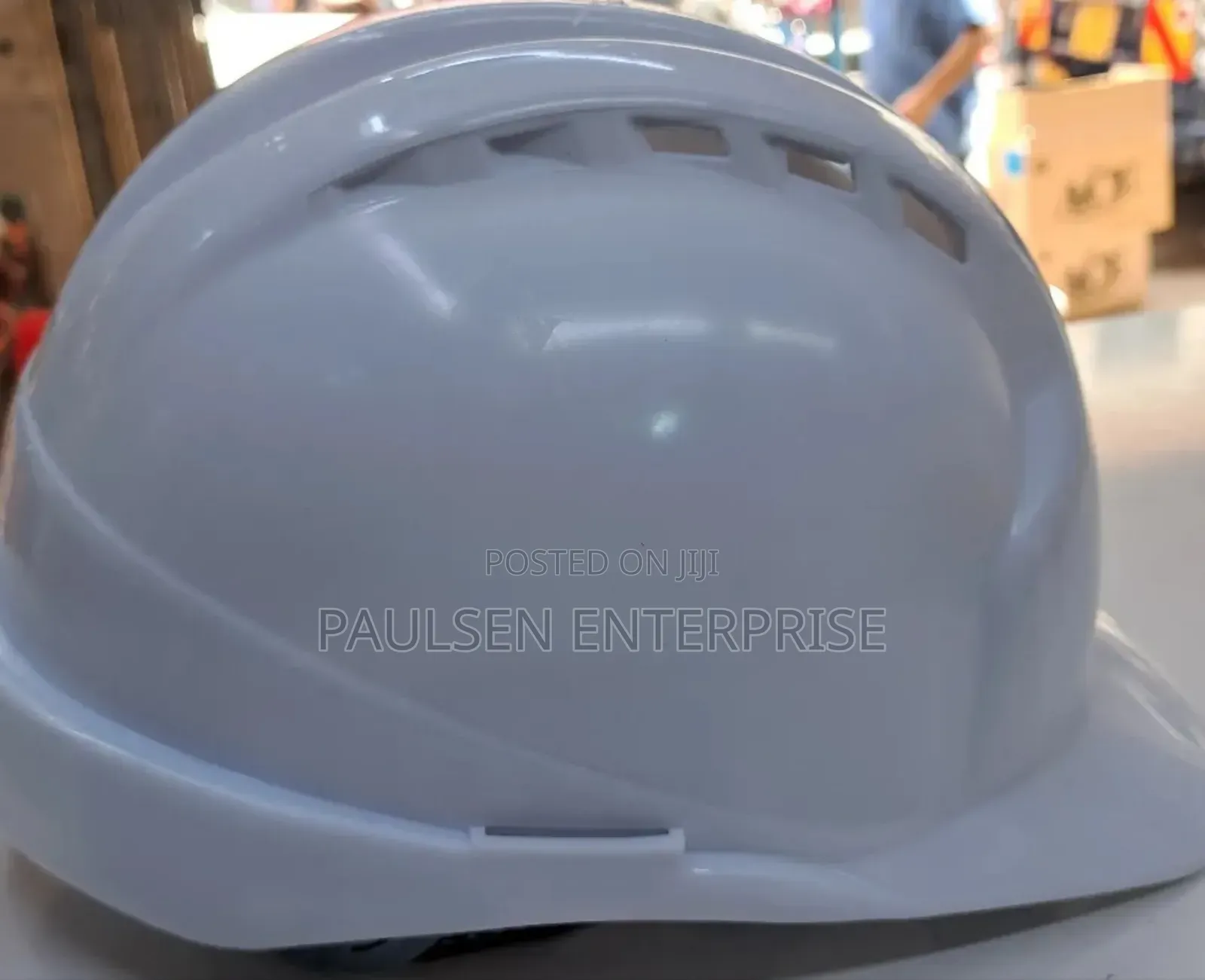 Vent White Helmet