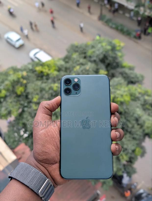 Apple iPhone 11 Pro Max 256 GB Green - thumbnail 2