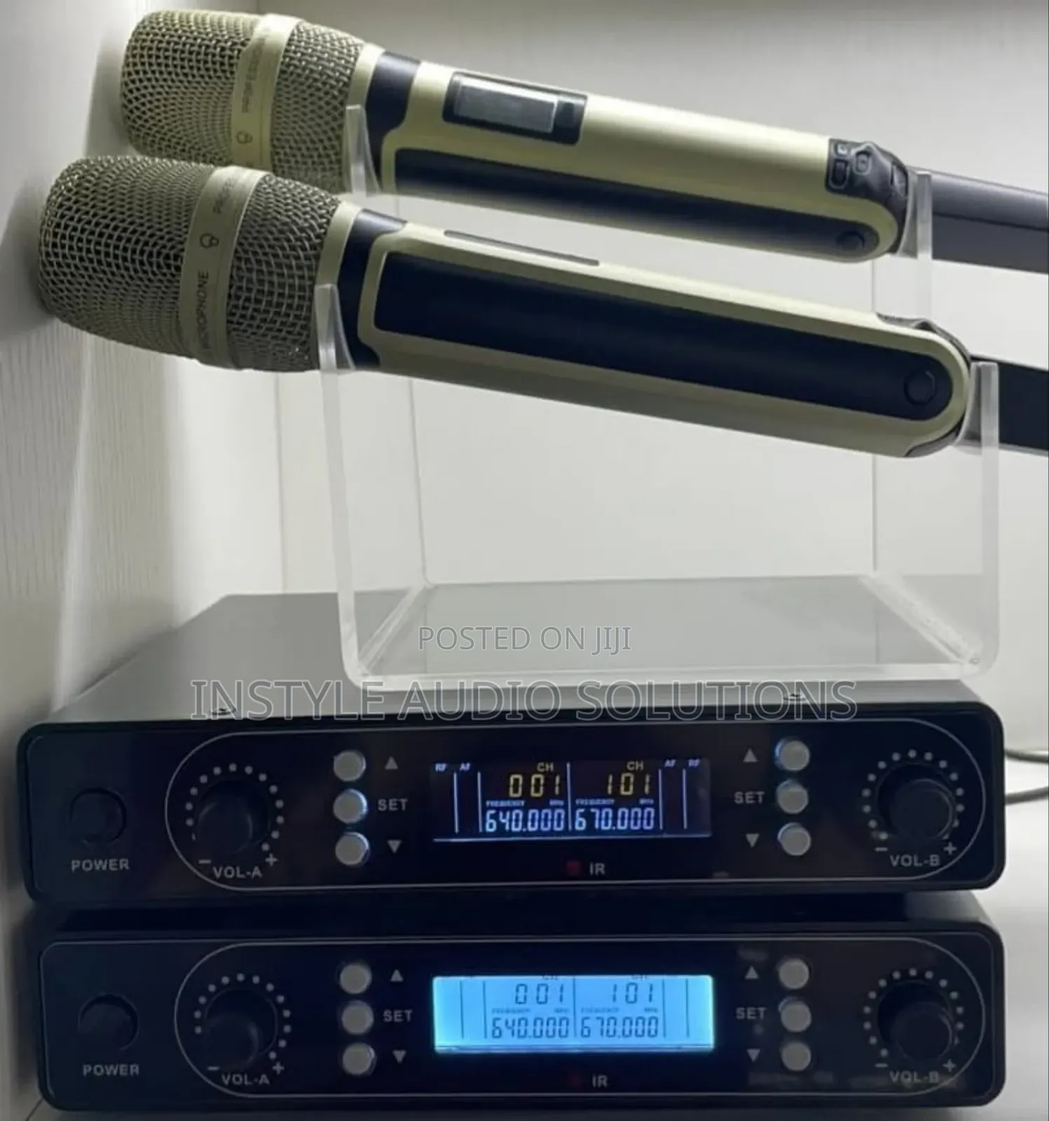 Shure Digital Wireless Microphone 150m Frequency Range Pay on Delivery
