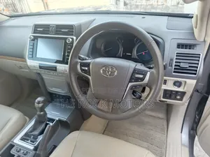 Toyota Land Cruiser Prado 2.7 2019 Gold