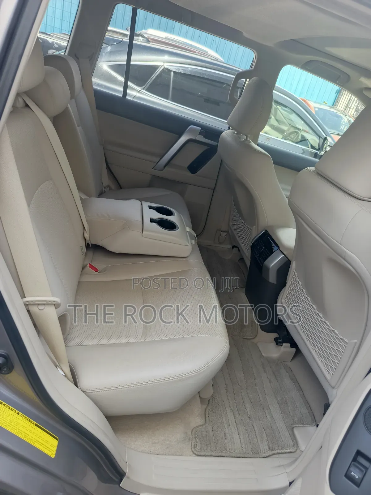 Toyota Land Cruiser Prado 2.7 2019 Gold