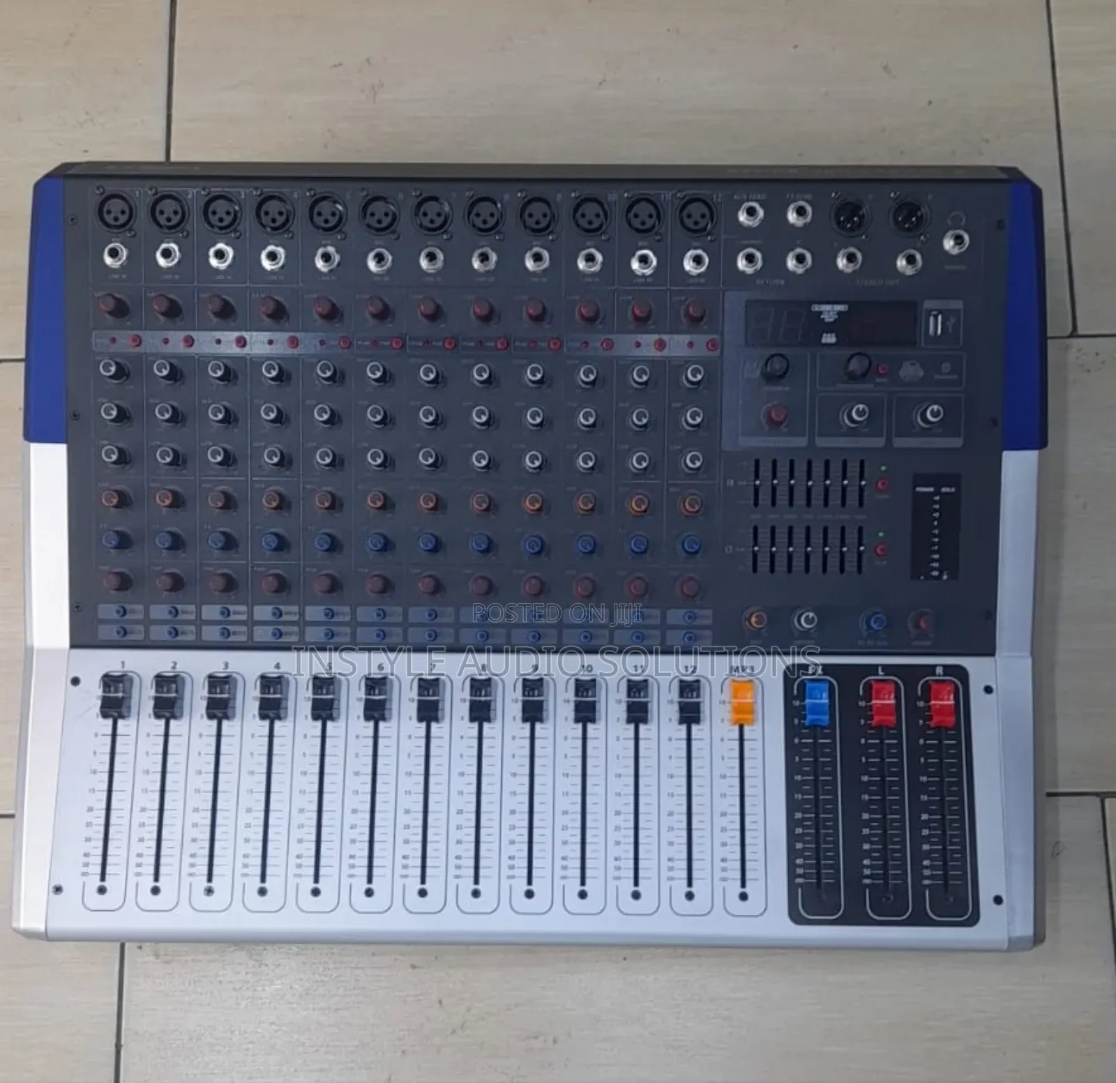 12 Channels Pro Powered Mixer Usb/Bluetooth 1500w Power Output