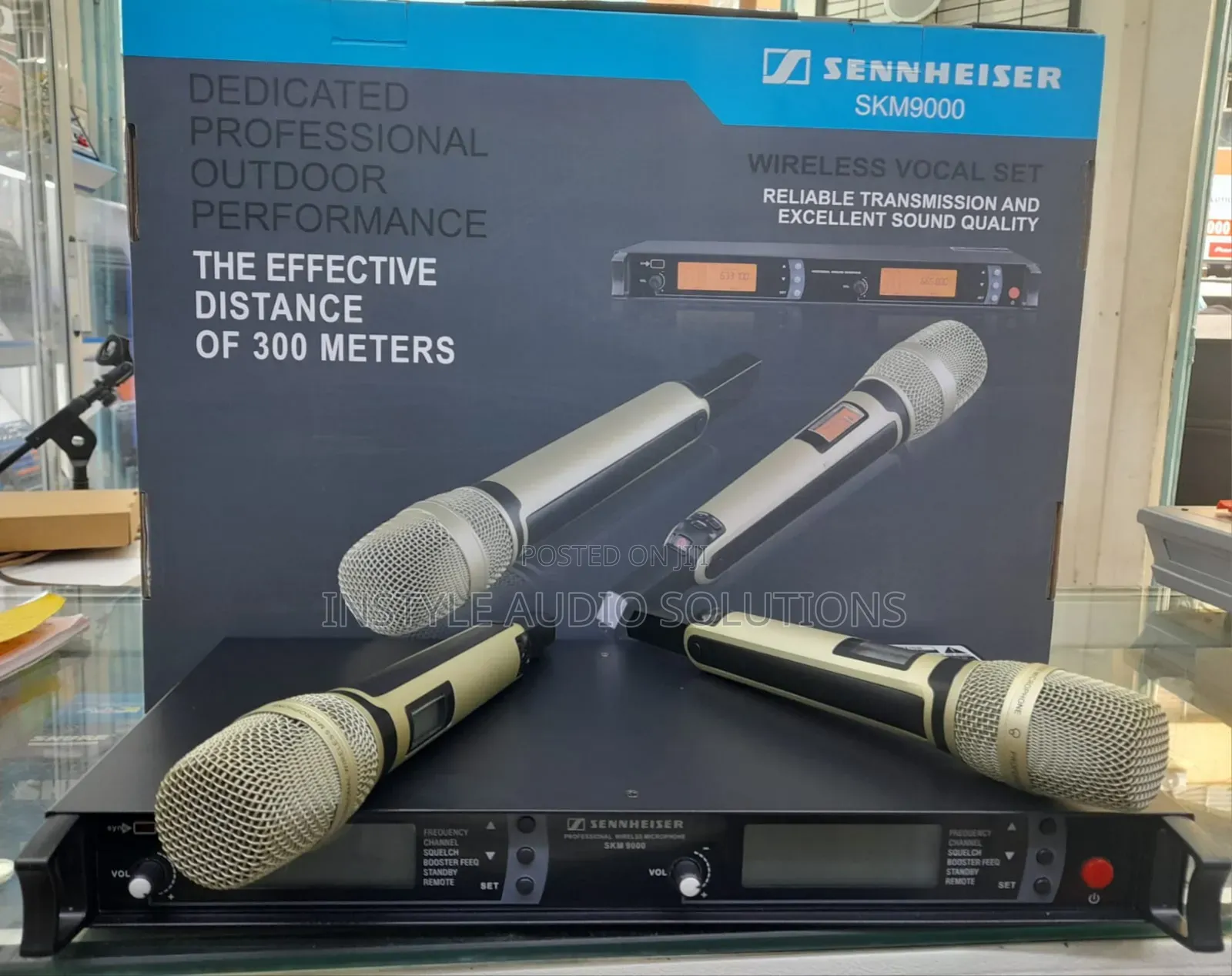 Senneizer Skm9000 300 Meters Vocal Wireless Microphone.