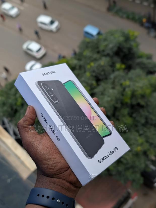 New Samsung Galaxy A56 256 GB Black - thumbnail 2