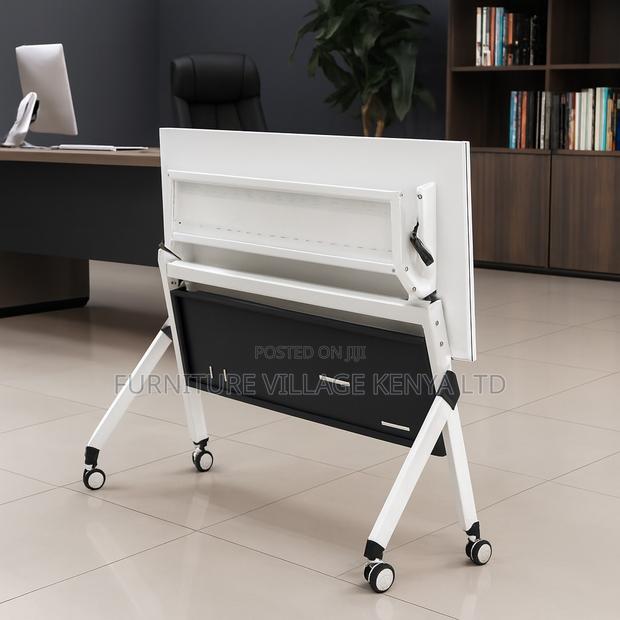 Foldable Table; 1200mm Foldable Training Office Table - thumbnail 15