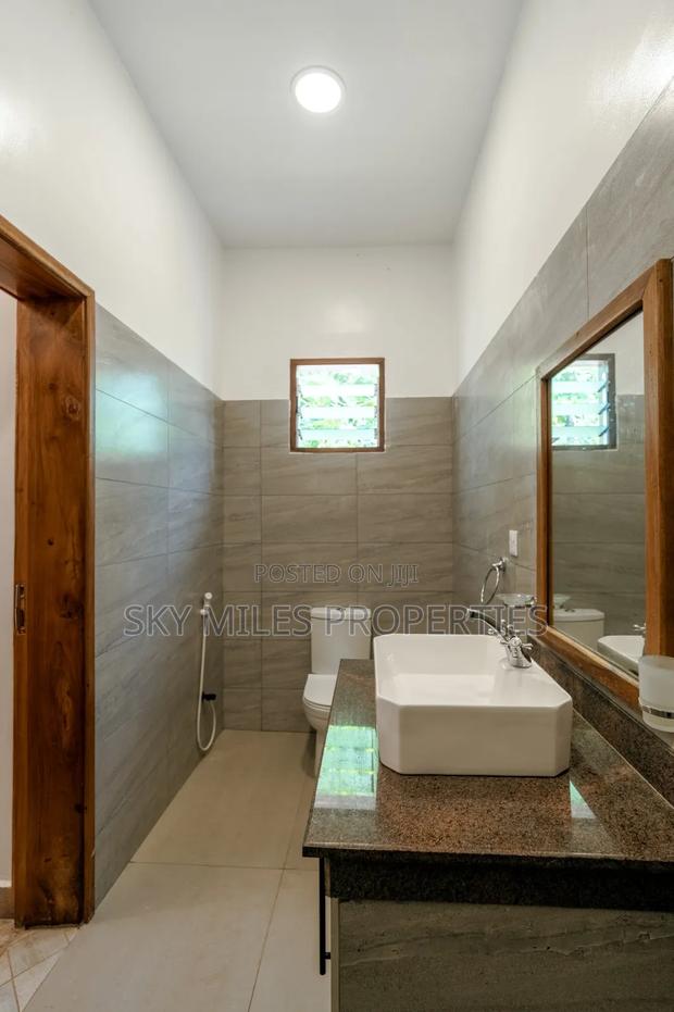 3bdrm Villa in La-Marina Creekside, Mtwapa for sale - thumbnail 10