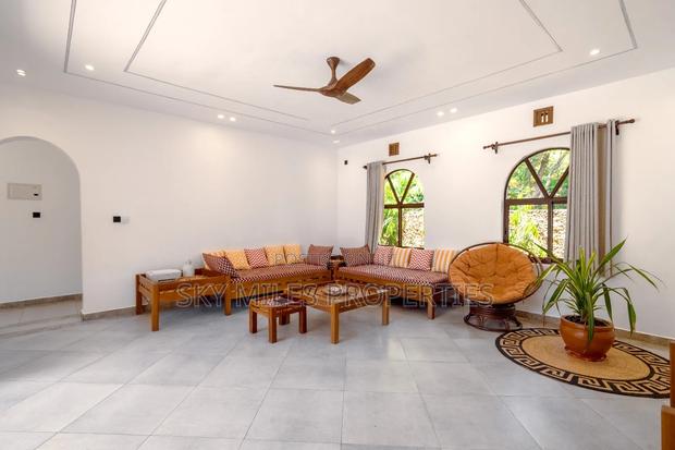 3bdrm Villa in La-Marina Creekside, Mtwapa for sale - thumbnail 13