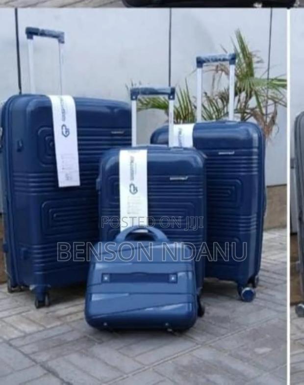 Rubber Suitcase - thumbnail 4