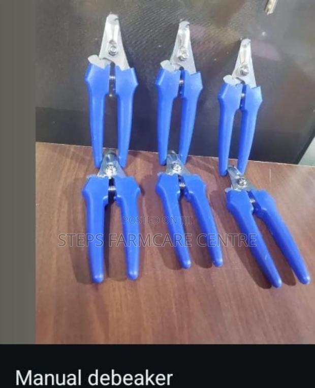Tail Dockers/Cutter .