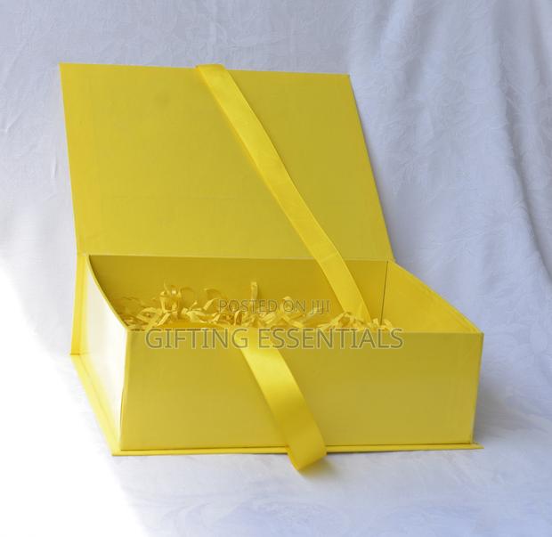 11" X 9" X 3.5" Gift Packaging Boxes, Care Packaging Gift Box - thumbnail 13