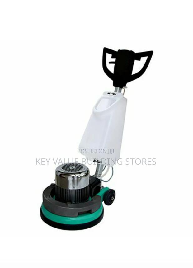 Time Efficient Floor Scrubbing Machine
