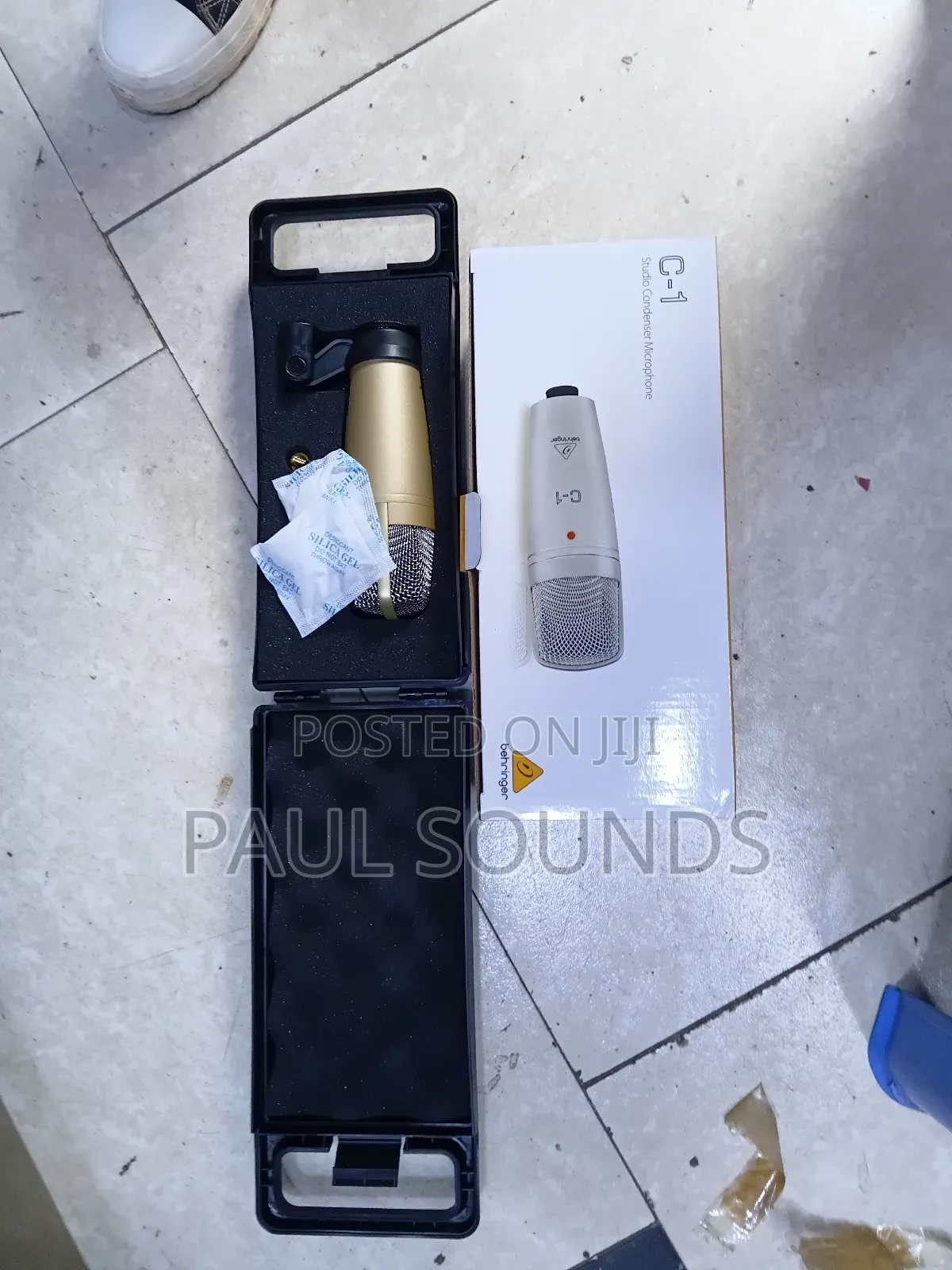 Behringer C-1 Studio Condenser Microphone