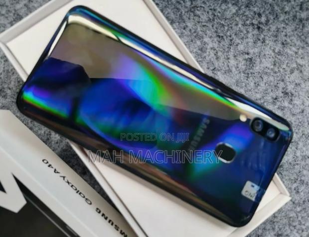 Samsung Galaxy A40 64 GB Blue - thumbnail 3